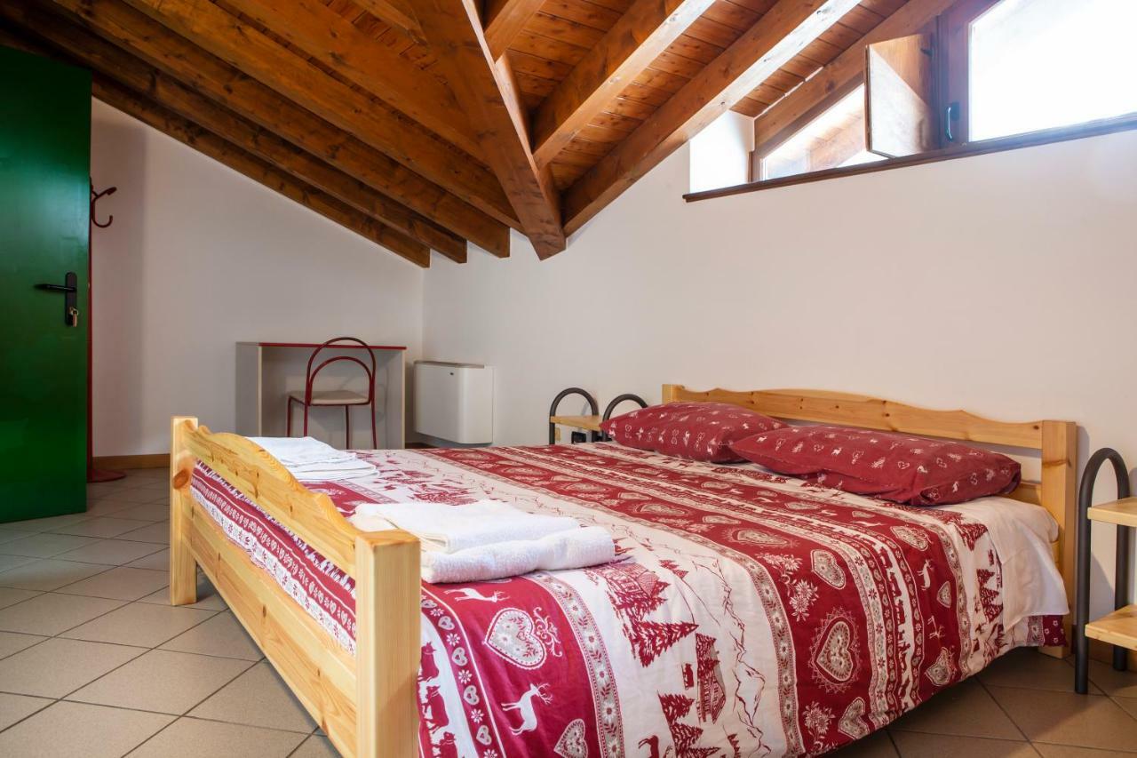 Ostello Casa Corti Valbondione Exteriér fotografie